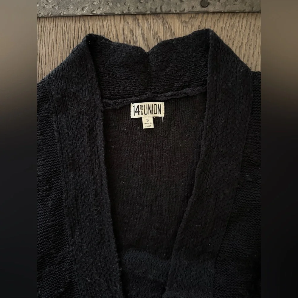 14th & Union Black and Cream Cardigan